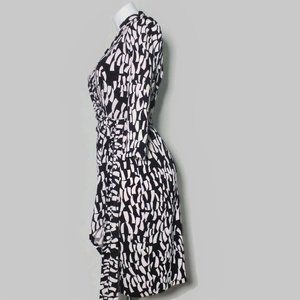 Maggy London Wrap Dress Printed Black&White Size 4